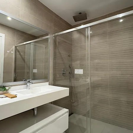 Sunset Drive Iii By Terreta Apartment